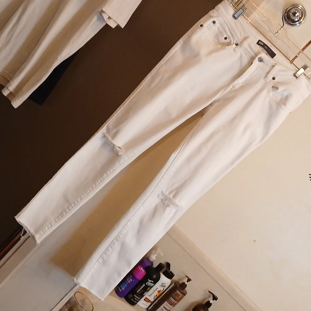 Levi's Wbite Tag,Women's White Leggings/Jeans.‎ Sz.waist 30 ,length 30